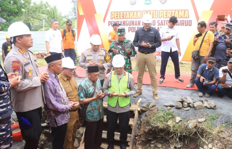 Kapolda Jatim Letakkan Batu Pertama Pembangunan Mako Satpolairud di Malang